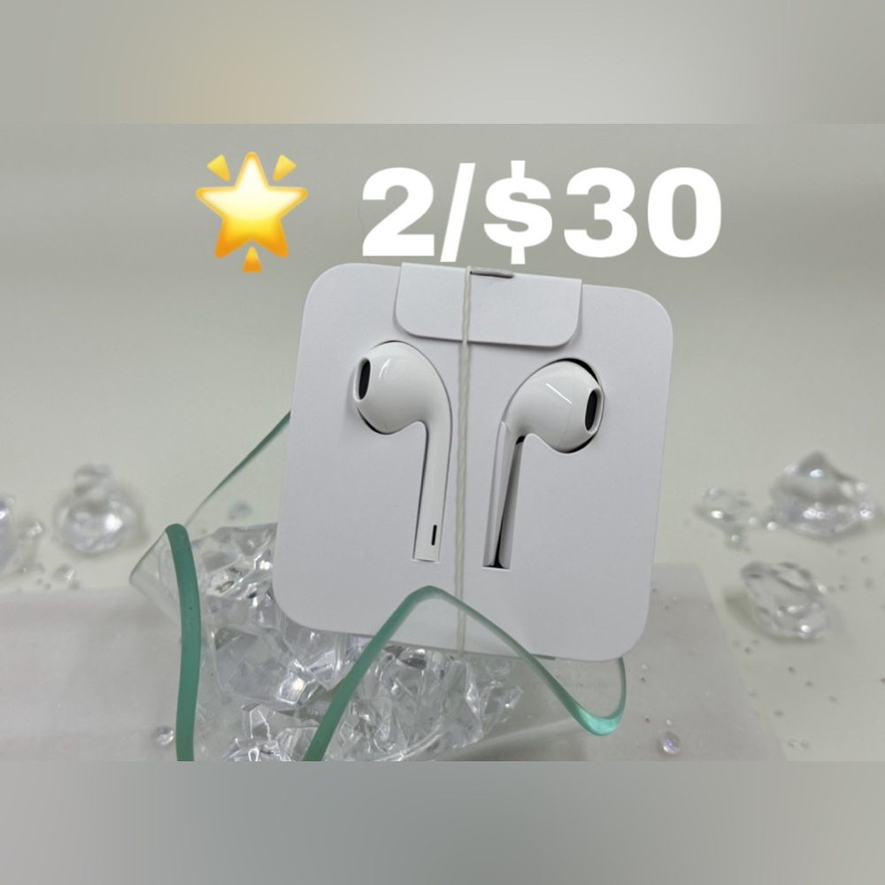 🌟 Lightning EarBuds with Volume Control